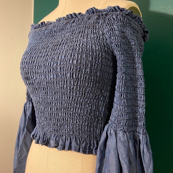 Smocked long sleeve top - Picture 2 of 2